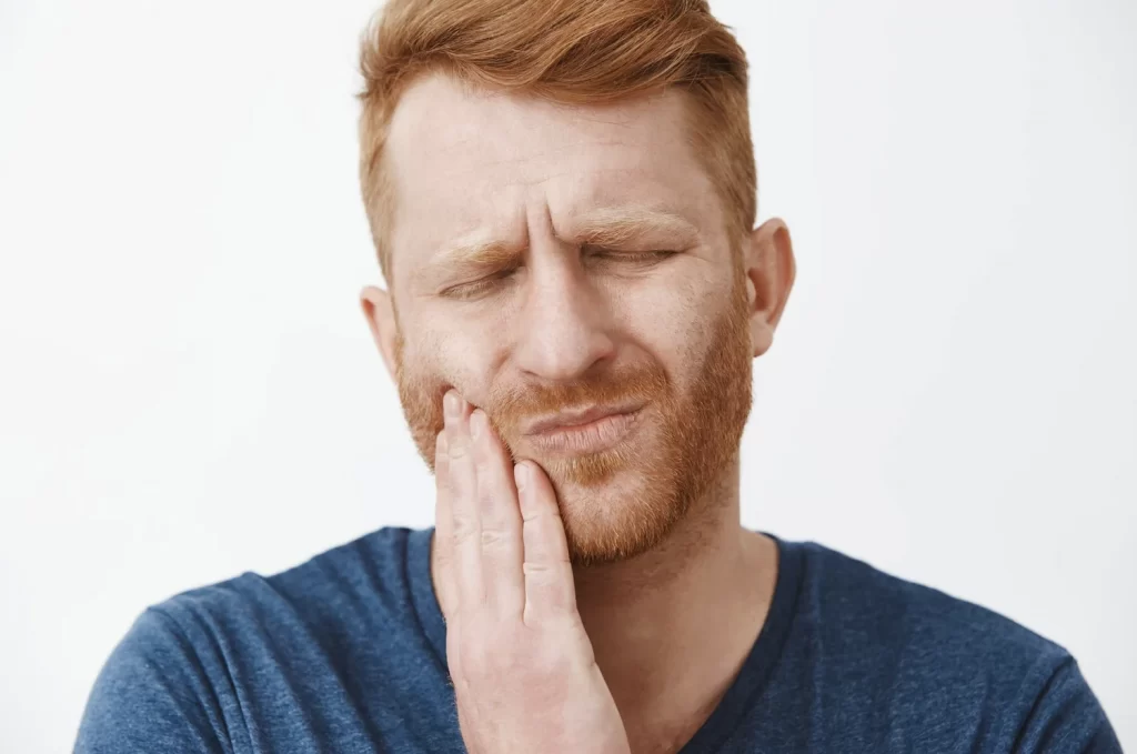 Qué es un flemón dental y cómo tratarlo