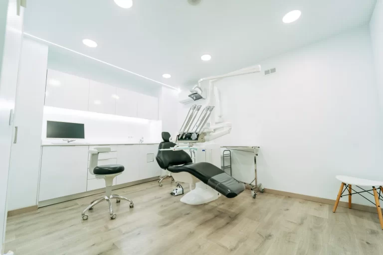 clinica dental reus